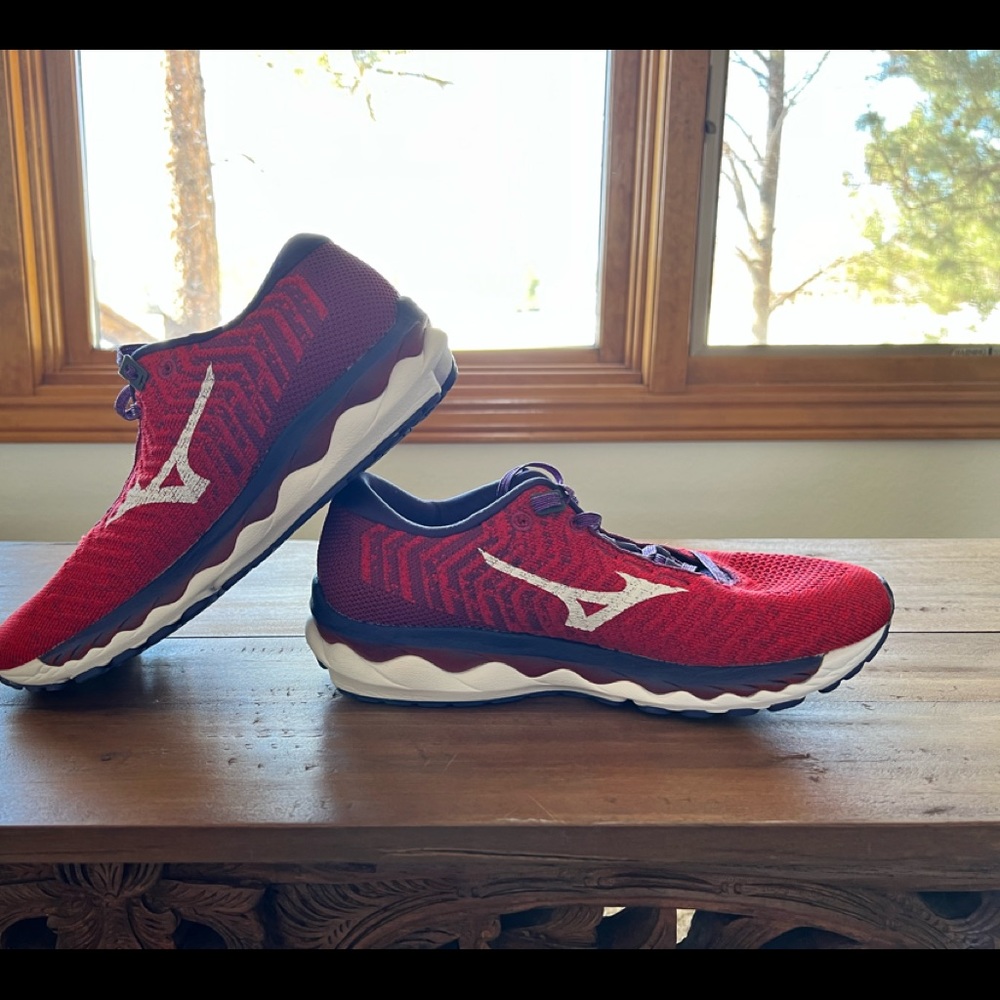 Mizuno WaveKnit volleyball shoe